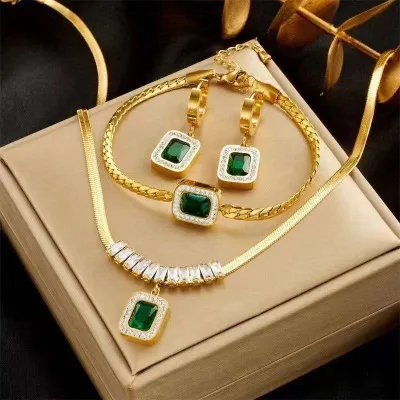4 pcs Luxury Square Green Crystal Zircon Pendant Necklace Set